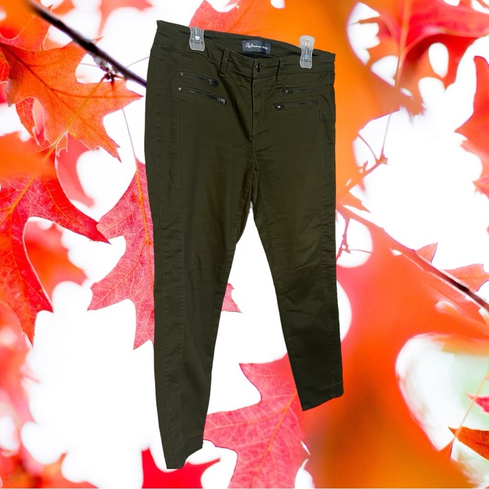 Reitmans jeans in dark green and a size 31 - Picture 2 of 5